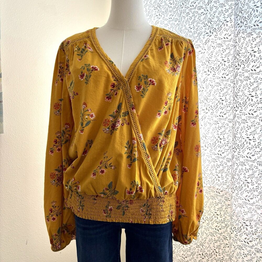 St Johns Bay Womens L Mustard Floral Blouse Surplice Smocked Hem Long Sleeve